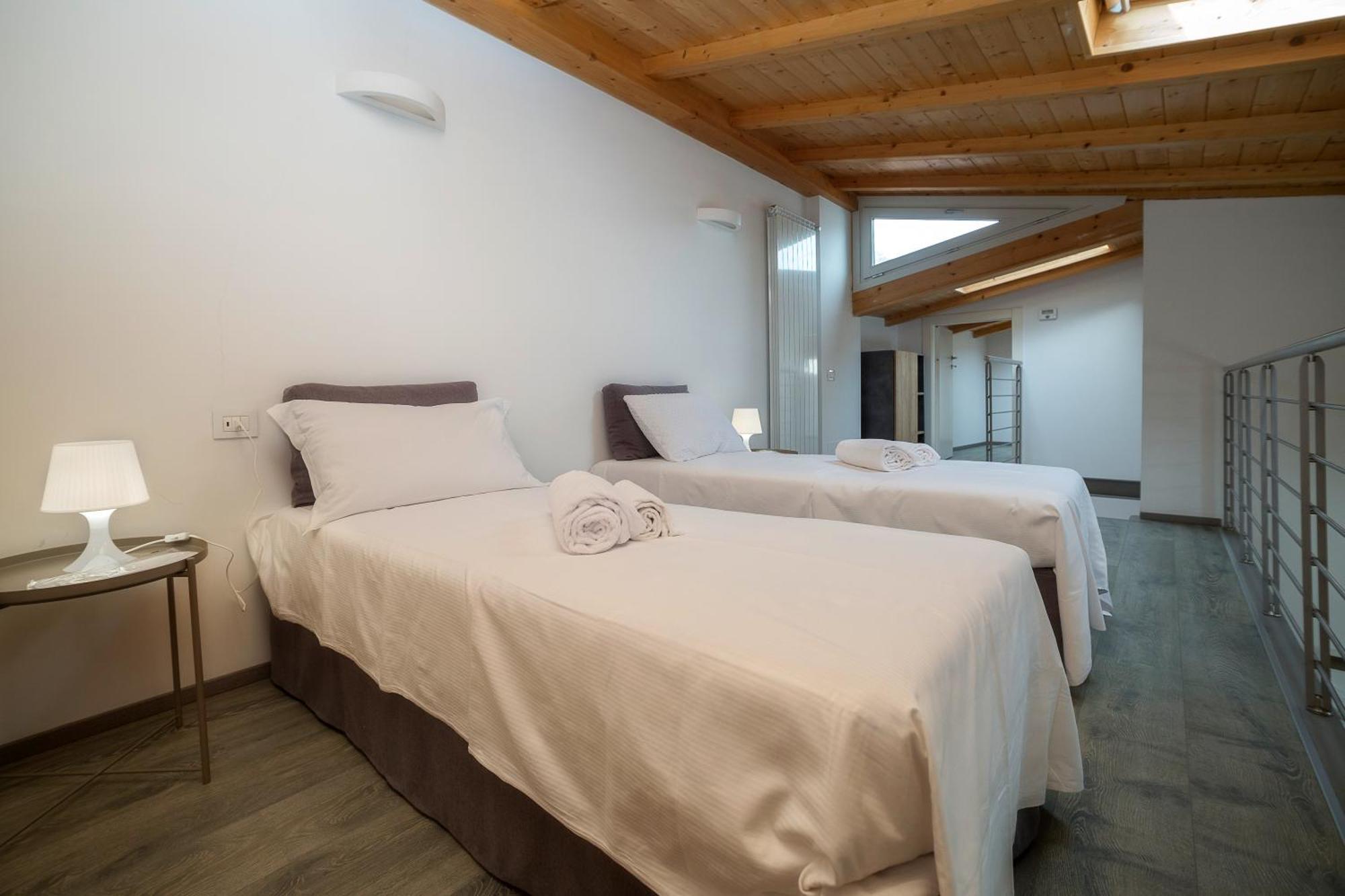 Lakefront Home Residenza Il Gallo In Riva Al Lago Pisogne Εξωτερικό φωτογραφία