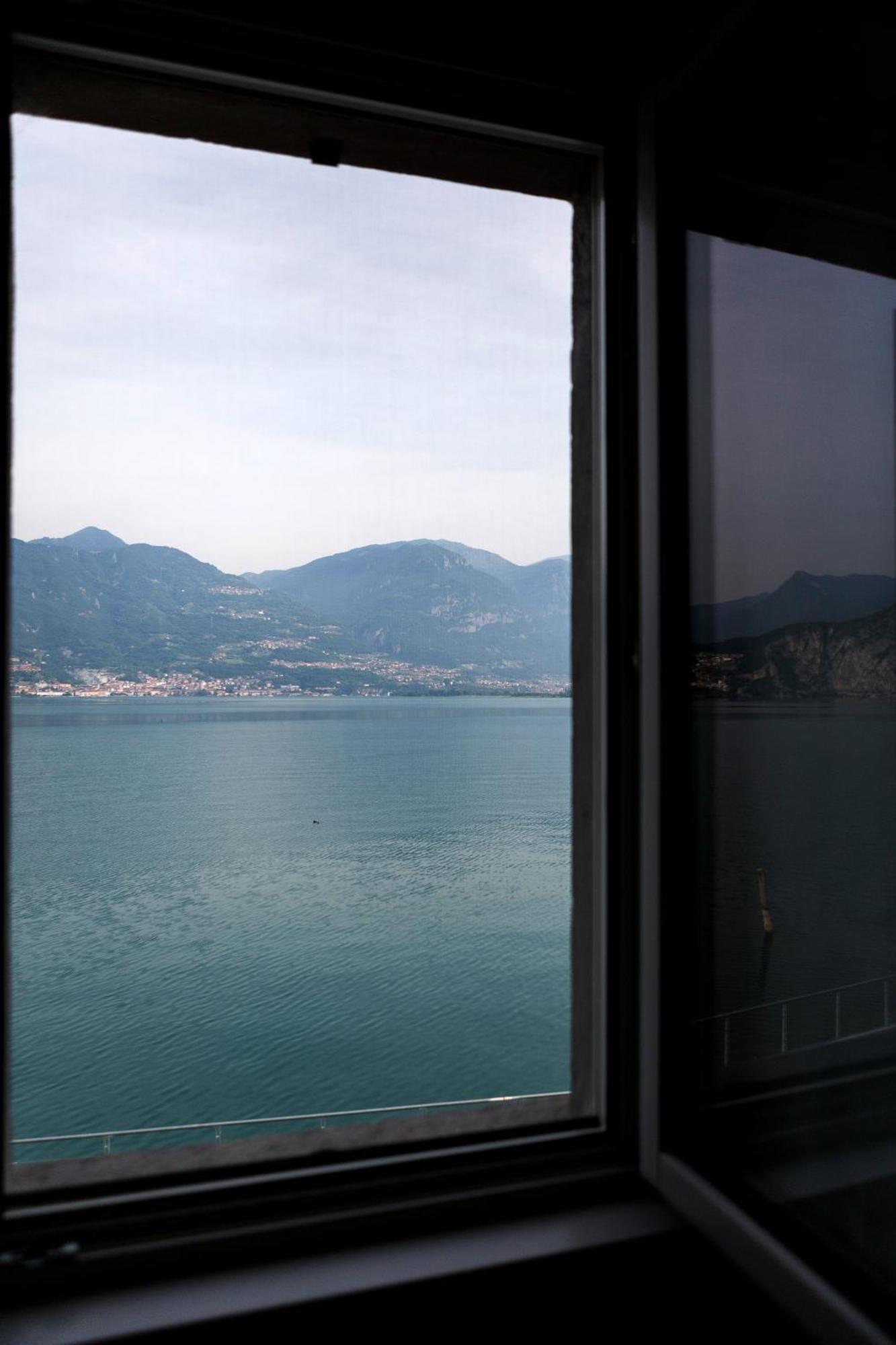 Lakefront Home Residenza Il Gallo In Riva Al Lago Pisogne Εξωτερικό φωτογραφία