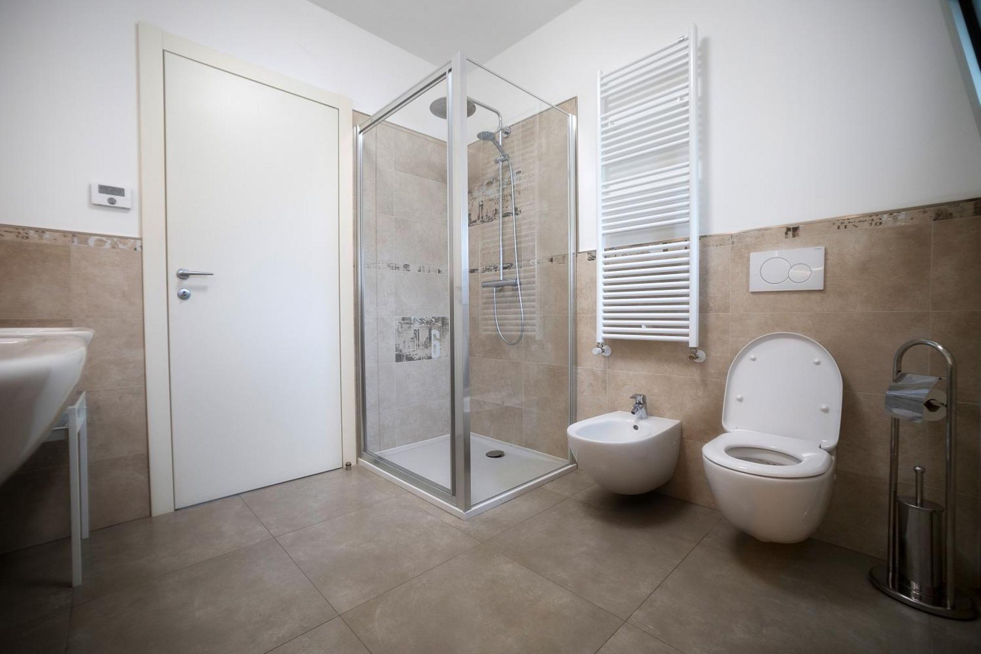 Lakefront Home Residenza Il Gallo In Riva Al Lago Pisogne Εξωτερικό φωτογραφία